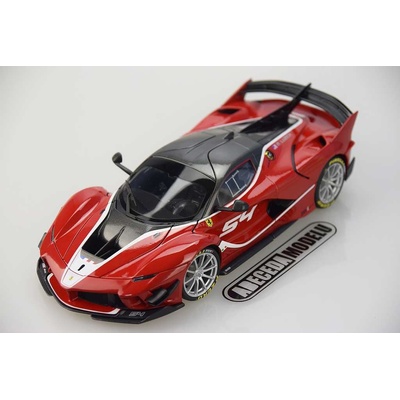 Bburago Signature Ferrari FXX K EVO červená 1:18