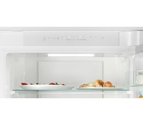 Candy CBL3519FW