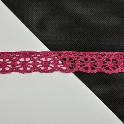 Prima-obchod Bavlněná krajka šíře 26 mm paličkovaná K34, barva Fuchsiová C048 – Zbozi.Blesk.cz