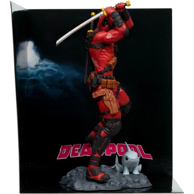 McFarlane Toys Фигурка Marvel Deadpool 1: 10th Scale Collectible with Scene (Deadpool #1) McFarlane (14822)