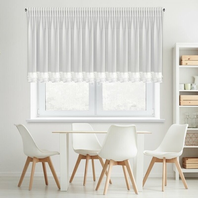 Takoy Bílá záclona ze šifonu zdobená volánem 400x80 cm páska - LUISA-HF-486887 | 400 x 80 cm
