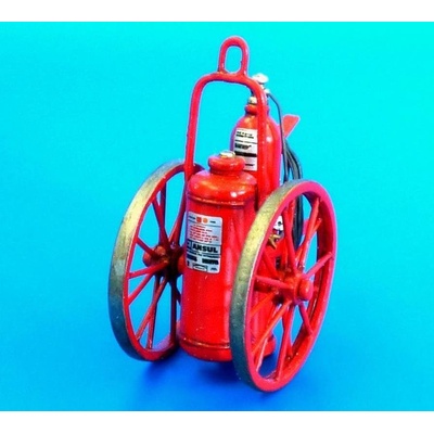 Plus Model Dry chemical extinguisher-wheeled 1:48