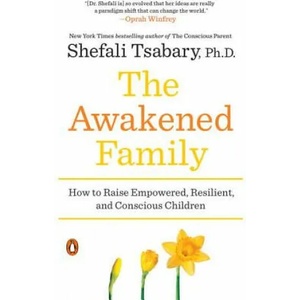 Awakened Family (ISBN: 9780399563973)