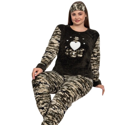 Макси пижама в тъмнозелено с камуфлажен десен и сърце
