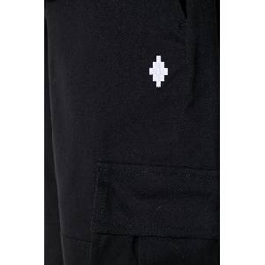 Marcelo Burlon Панталон Cross Cotton Cargo (CMCF014S24FAB0011001)