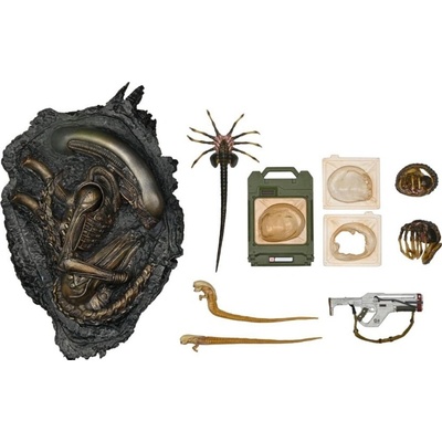 NNM Alien Romulus NECA51745 01