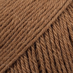 DROPS Design Nord Uni Colour 22 Chestnut Плетива прежда (101622)