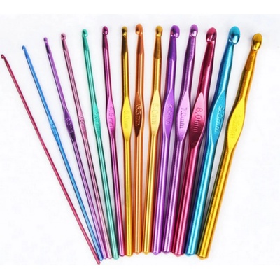 Annie's Knit Kovový háček Velikost: 7 mm