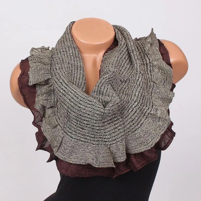 Кръгъл шал в бежово и кафяво с къдри