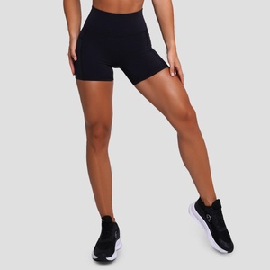 GymBeam Дамски къси панталони FIT Black L