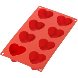 Lékué Форма за десерт HEART, червена, силиконова, Lékué (LKE0621508R01M022)
