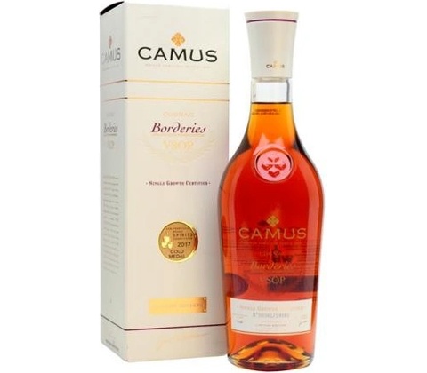 Camus VSOP Borderies 40% 0,7 l (kartón)