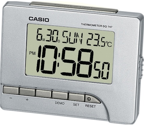 Casio DQ 747-8E