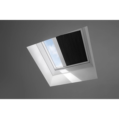 VELUX FSK 120x120 cm Černá