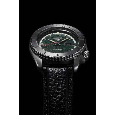 Мъжки часовник Seiko 5 Sport Masked Rider Limited Edition - SRPJ91K1 (SRPJ91K1)