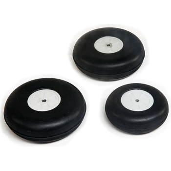 OV-10 Bronco 30ccm: Hangar 9 kola 3 ks