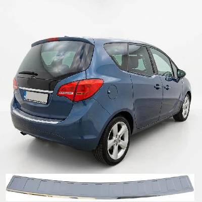 Omtec Nerezový leštený kryt hornej hrany zadného nárazníka Opel Meriva 2010-17