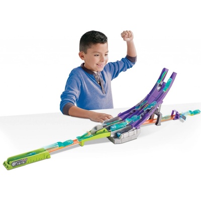 Hot Wheels Set Split Speeders dráha s pilou a autem