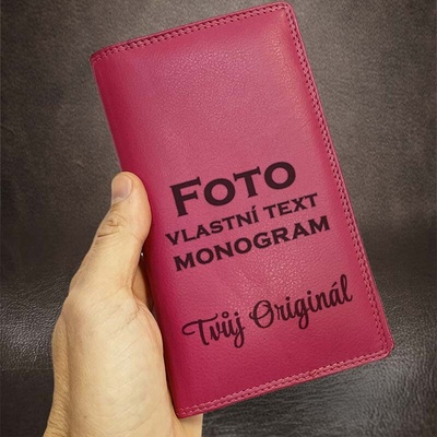 Růžové kožené pouzdro TILLBERG peněženka s monogramem textem nebo fotkou v dárkovém balení