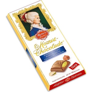 Reber Mozart млечен шоколад с шам фъстък и лешник 100 гр