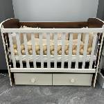 Дейзи Бебешка кошара Тони 60/120 с подвижна решетка дъб масима + крем