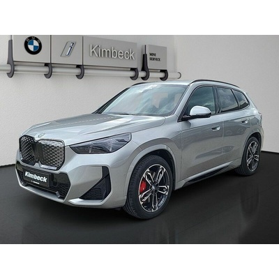 BMW iX1 xDrive30 M Sport Pro 230 kW
