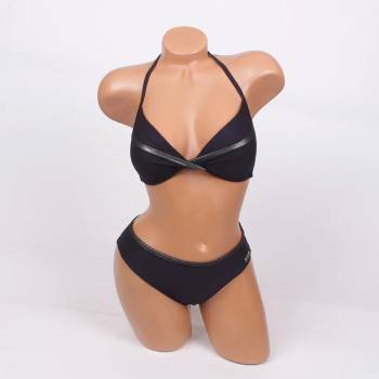 Image 1 of Стилен черен бански с лъскави ленти - чашка c