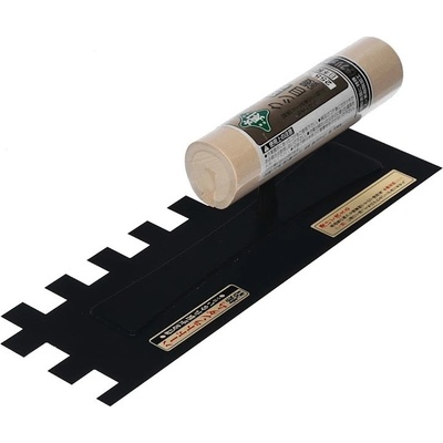 Japonské zubaté hladítko s fluorovou vrstvou se čtvercovými zuby 15 mm MIDORI KANECHO - 255 mm