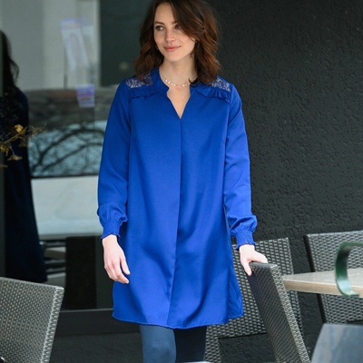 Blancheporte Jednofarebná tunika s dlhými rukávmi a čipkovanými plecami tmavomodrá