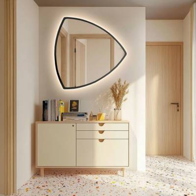 Alfaram Kúpeľňové trojuholníkové zrkadlo v ráme s podsvietením - KARO V RÁME LED 80x80