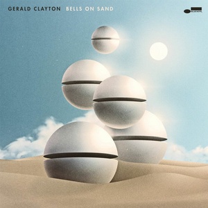Universal Clayton Gerald: Bells On Sand - CD (047684)
