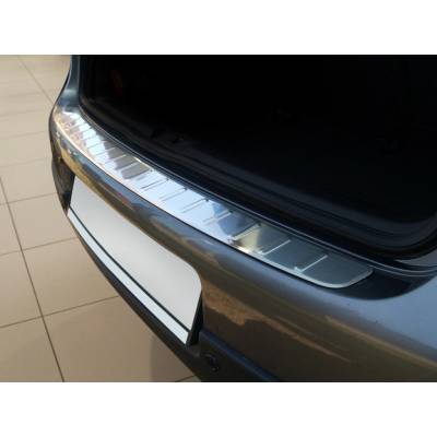 Lista na naraznik Avisa Volkswagen GOLF V. 2003-2008