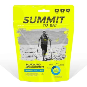 Summit to Eat Сьомга с паста и броколи