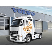 Italeri VOLVO FH16 520 SLEEPER CAB 3907 1:24