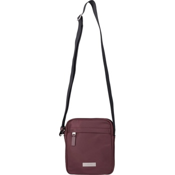 Calvin Klein Sleek reporter