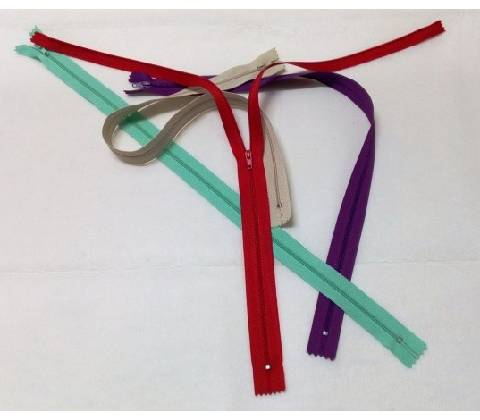Zip spirálový 25 cm