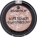 Essence Soft Touch očné tiene odtieň 07 Bubbly Champagne 2 g