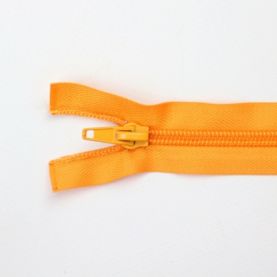 Pro Háčkování Spirálový zip dělitelný 40 cm světle oranžový