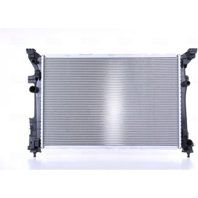 Chladič motora NISSENS 627063