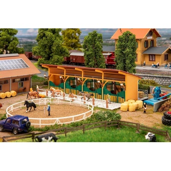 Image 1 of Faller Конюшня с 4 коня (130597)