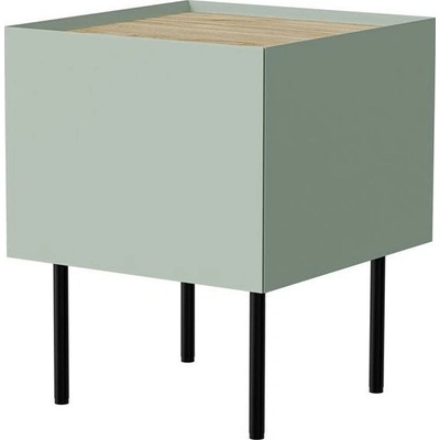 Cama Fellini