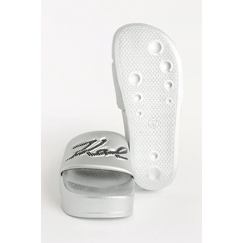 Karl Lagerfeld Чехли Karl Lagerfeld KONDO MAXI в сребристо с платформа KL80872 (KL80872.VSL)