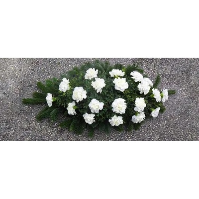 ТРАУРЕН ВЕНЕЦ С БЕЛИ КАРАМФИЛИ