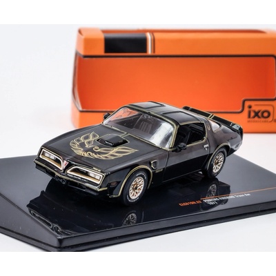 Pontiac Firebird Trans Am 1977 černá/zlatá - IXO 1:43