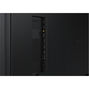 Image 1 of Samsung QM65C