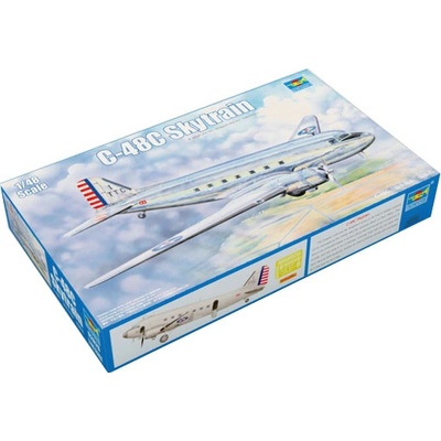 Trumpeter Douglas C-48C Skytrain 1:48