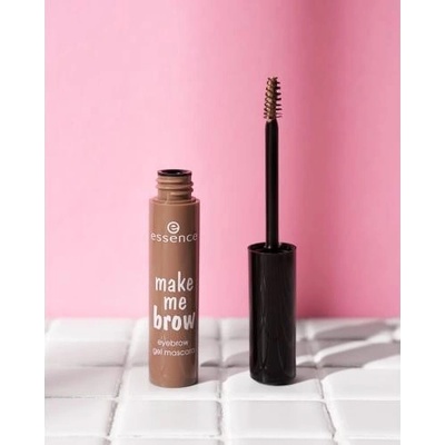 Essence Make Me Brow Eyebrow Gel gelová riasenka na obočí 01 Blondy Brows 3,8 ml