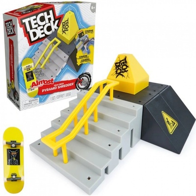 Tech Deck Xconnect skatepark Mafia Pyramid Shredder Almost