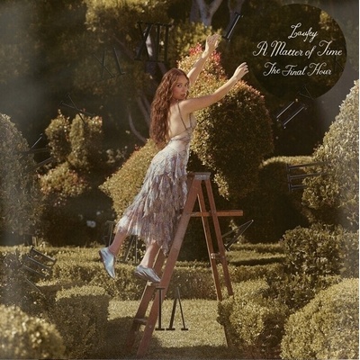 Laufey - A Matter Of Time: The Final Hour (Deluxe Edition) (Watercolor Coloured) (2 LP) (5056167183334)