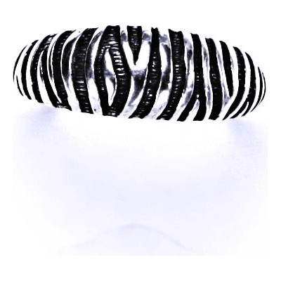 Čištín stříbrný prstýnek s patinou šperky zebra T 832
